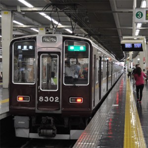 阪急8302F