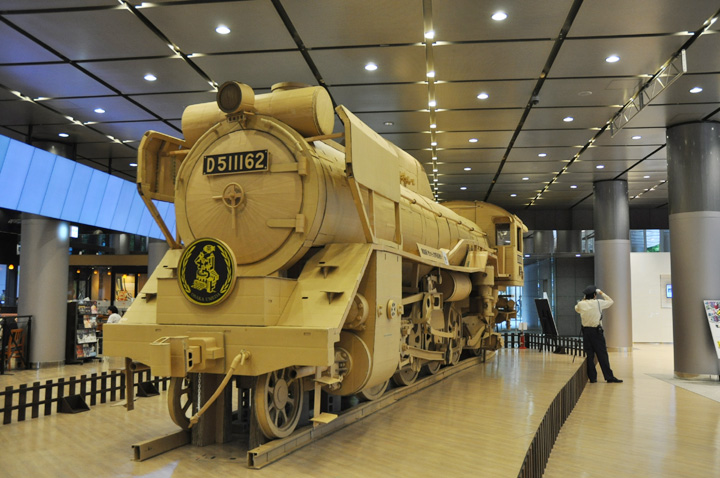 ダンボールのD51