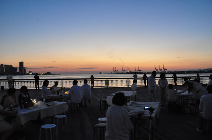 大阪港夕陽レストラン