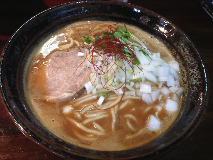 桐麺の鶏麺みそ